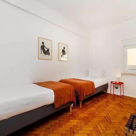 Whome Peaceful Family Away From Noise Apartamento Algés