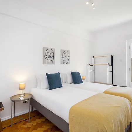 Appartement Whome Peaceful Family Away From Noise Algés