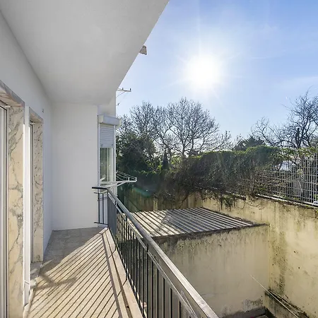 Appartement Whome Peaceful Family Away From Noise Algés
