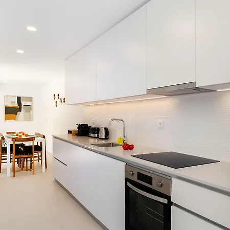 Whome Peaceful Family Away From Noise Apartament *
